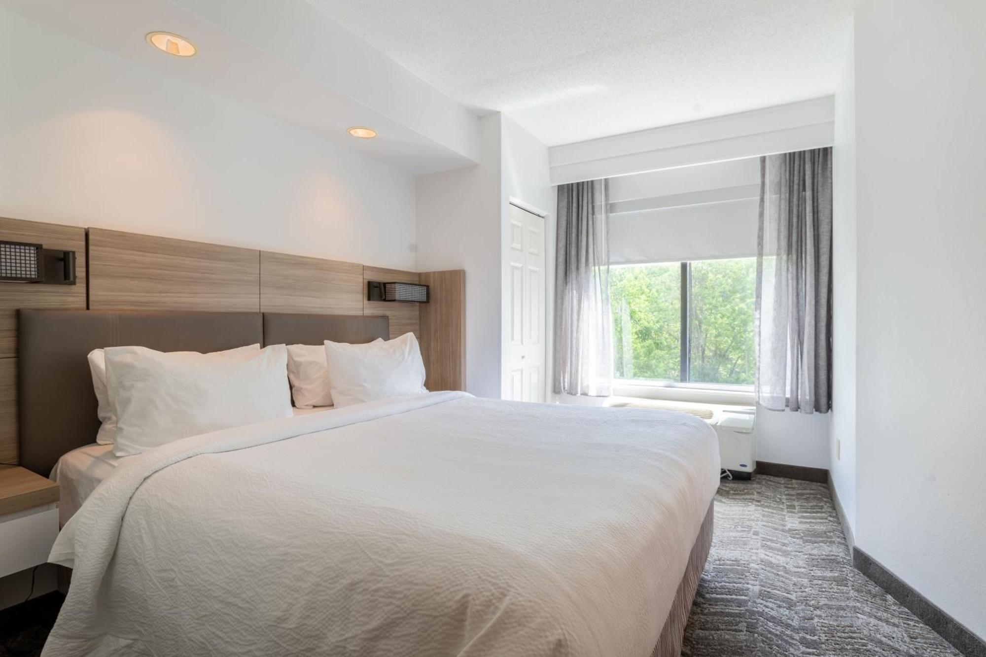Springhill Suites Gainesville Exterior foto